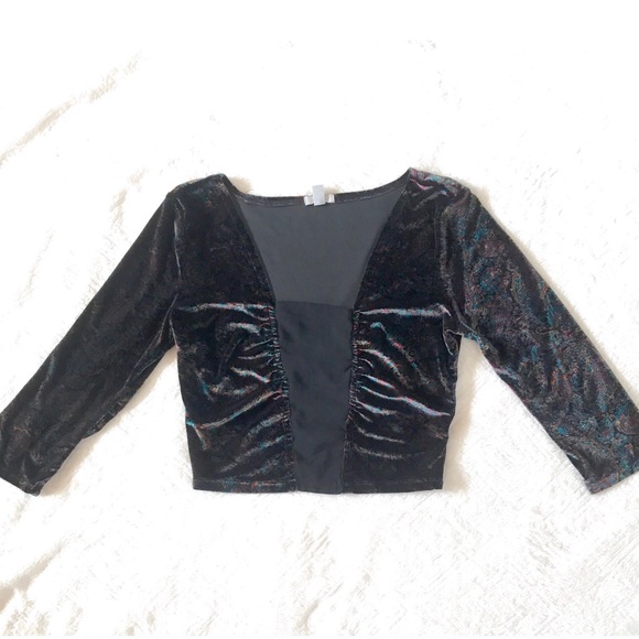 Urban outfitters house brand Ecote velvet crop top - Picture 2 of 5